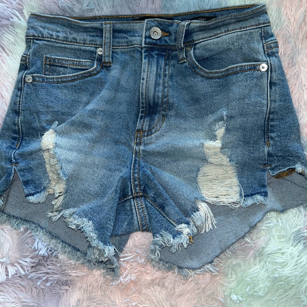 Kendall & Kylie Distressed Light Wash Jean Shorts